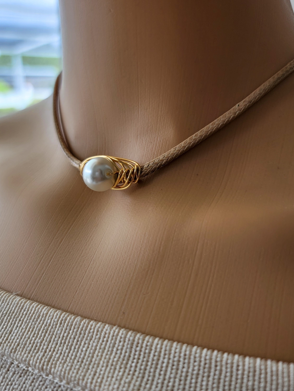 Gold Wire Pearl Choker Necklace - Beige Cord